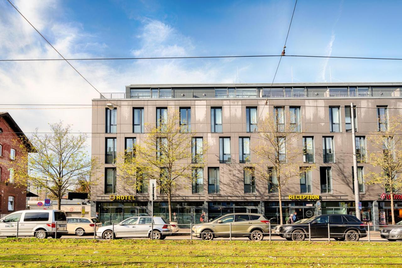 München-moosach Hotel 3*